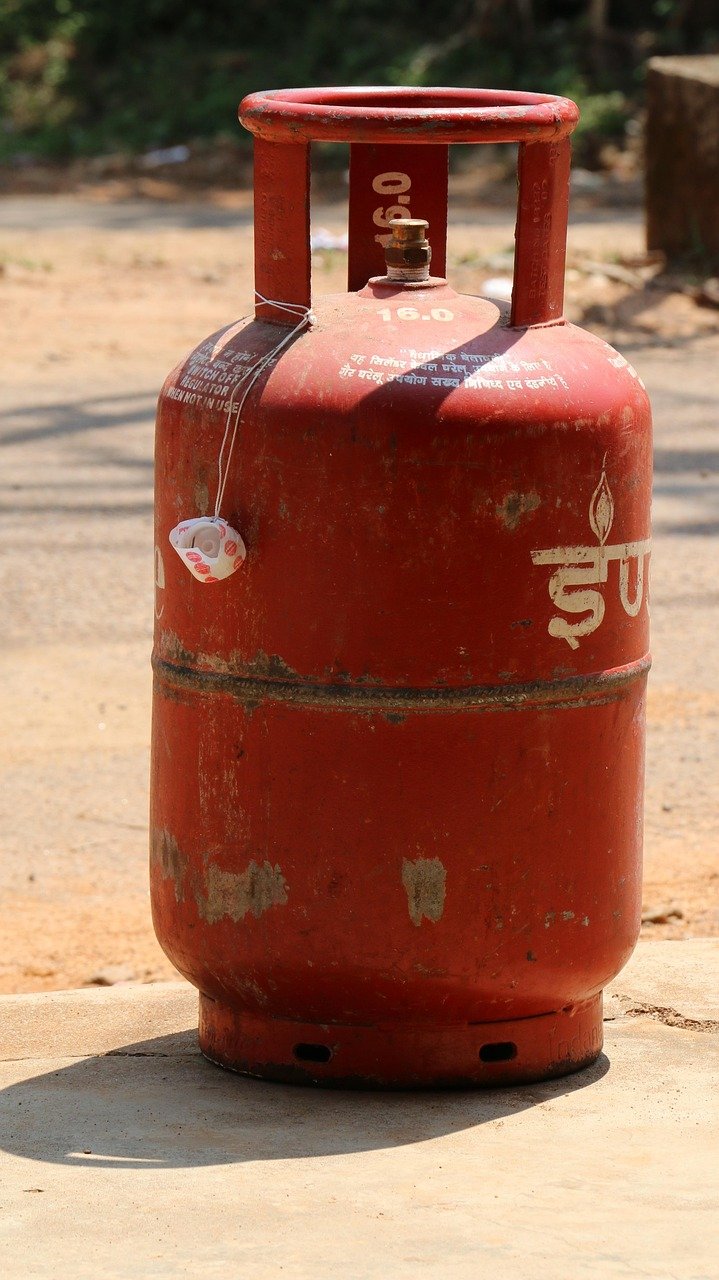 gas cylinder pune